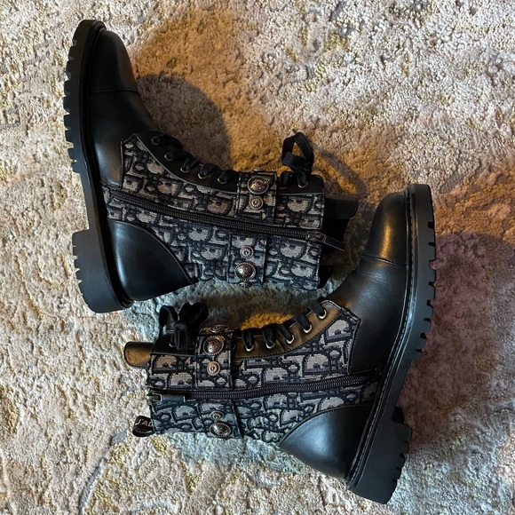 Dior Jacquard oblique combat boots size 8 - Picture 9 of 10